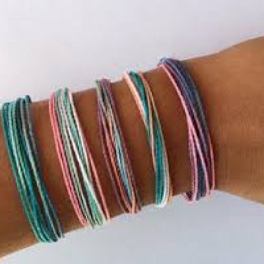 Handmade Friendship bracelets - Picture 2 of 4